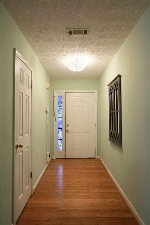 4 bedroom, 2 bathroom, 1,675 sq ft single family residence for sale at 2250 Boone Place, Snellville, GA 30078 — photo 5