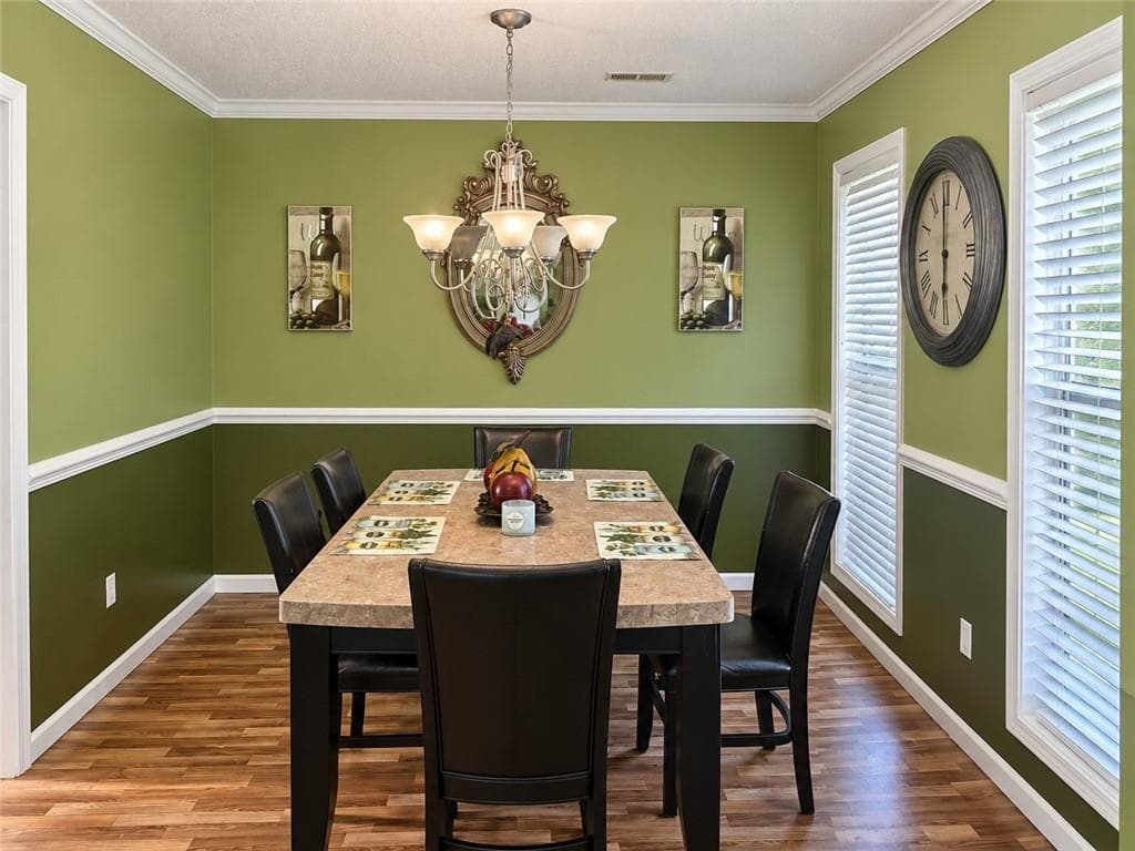 4 bedroom, 3 bathroom, 2,020 sq ft single family residence for sale at 1393 Amaryllis Way, Riverdale, GA 30296 — photo 6
