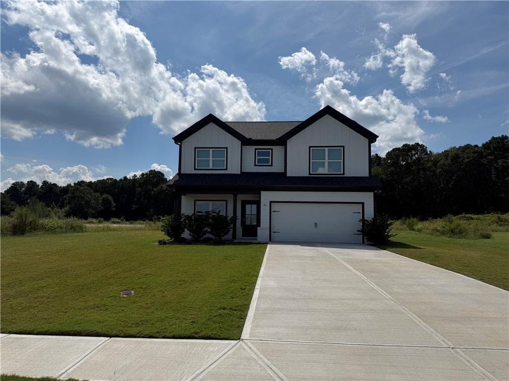 4 bedroom, 3 bathroom, 2,059 sq ft single family residence for rent at 20 Strawberry Court, Winder, GA 30680 for $1,990 a month — photo 1 of 23