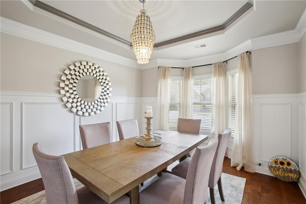 4 bedroom, 3 bathroom, 4,414 sq ft single family residence for sale at 3345 Palmer Lake Pointe, Douglasville, GA 30135 — photo 4