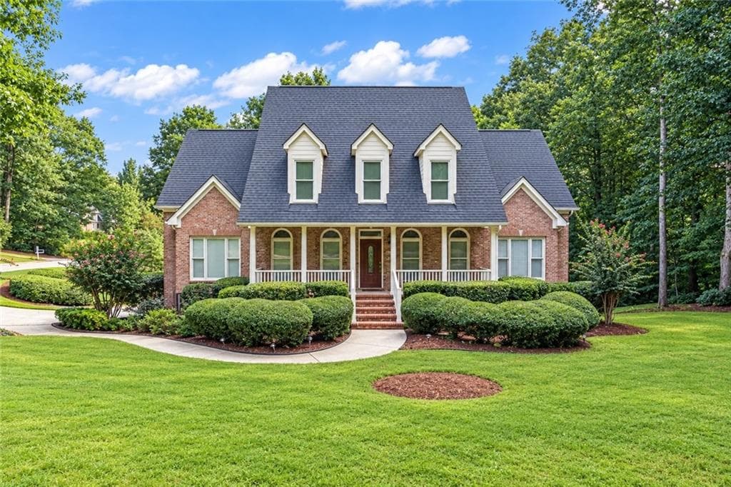 5 bedroom, 4 bathroom, 3,930 sq ft single family residence for sale at 935 Woodland Brook, Mcdonough, GA 30253