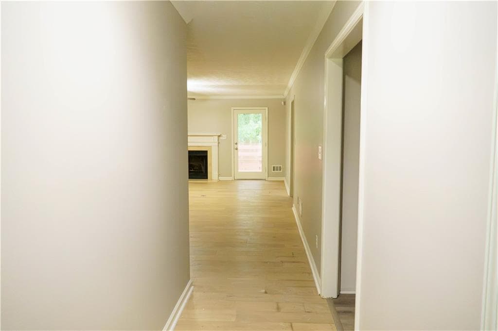 3 bedroom, 4 bathroom, 1,828 sq ft single family residence under contract at 201 Cotton Court, Stockbridge, GA 30281 — photo 9