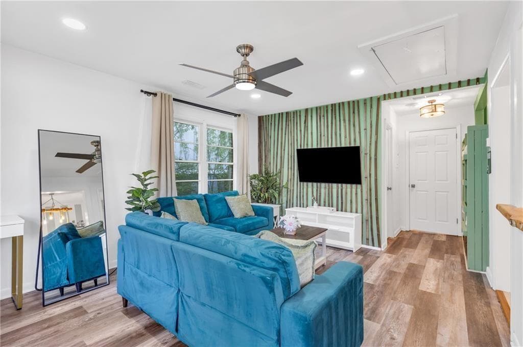 duplex for sale at 1452 Mercer Avenue, College Park, GA 30337 — photo 7