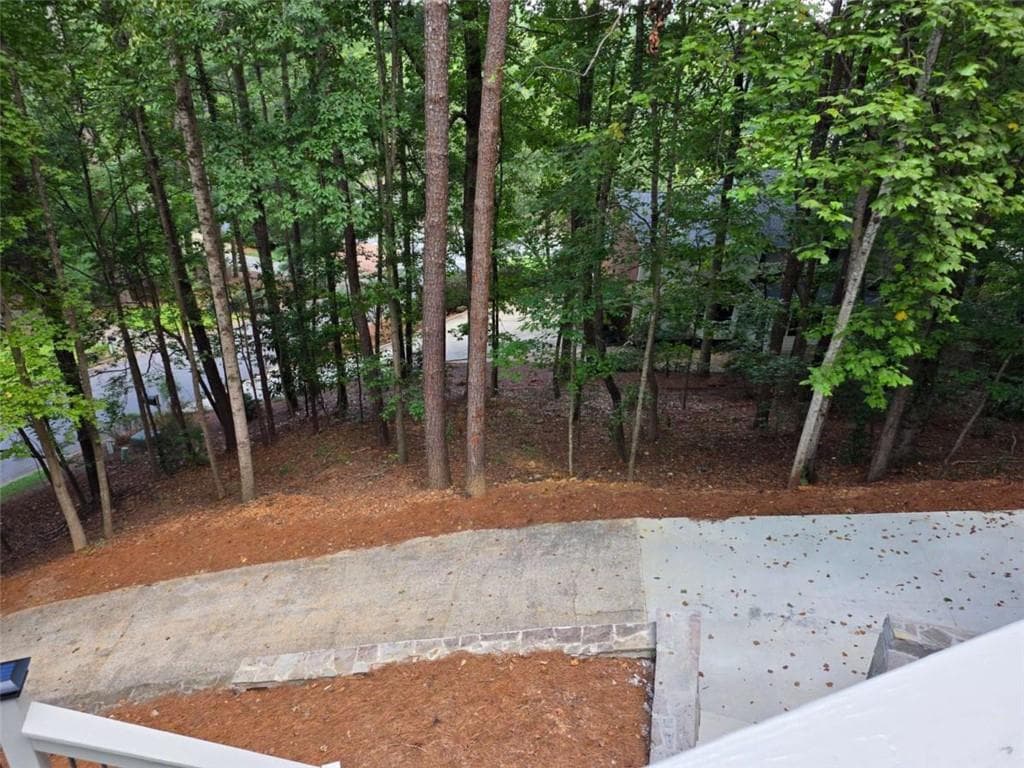 4 bedroom, 6 bathroom, 4,218 sq ft single family residence for sale at 8765 Mount Rushmore Drive, Johns Creek, GA 30022 — photo 10