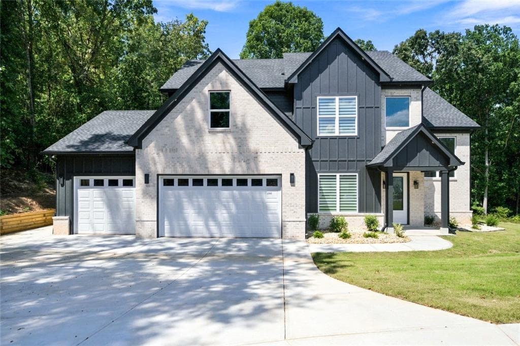 4 bedroom, 4 bathroom, 3,350 sq ft single family residence for sale at 2545 Aniki Bee Drive, Monroe, GA 30656