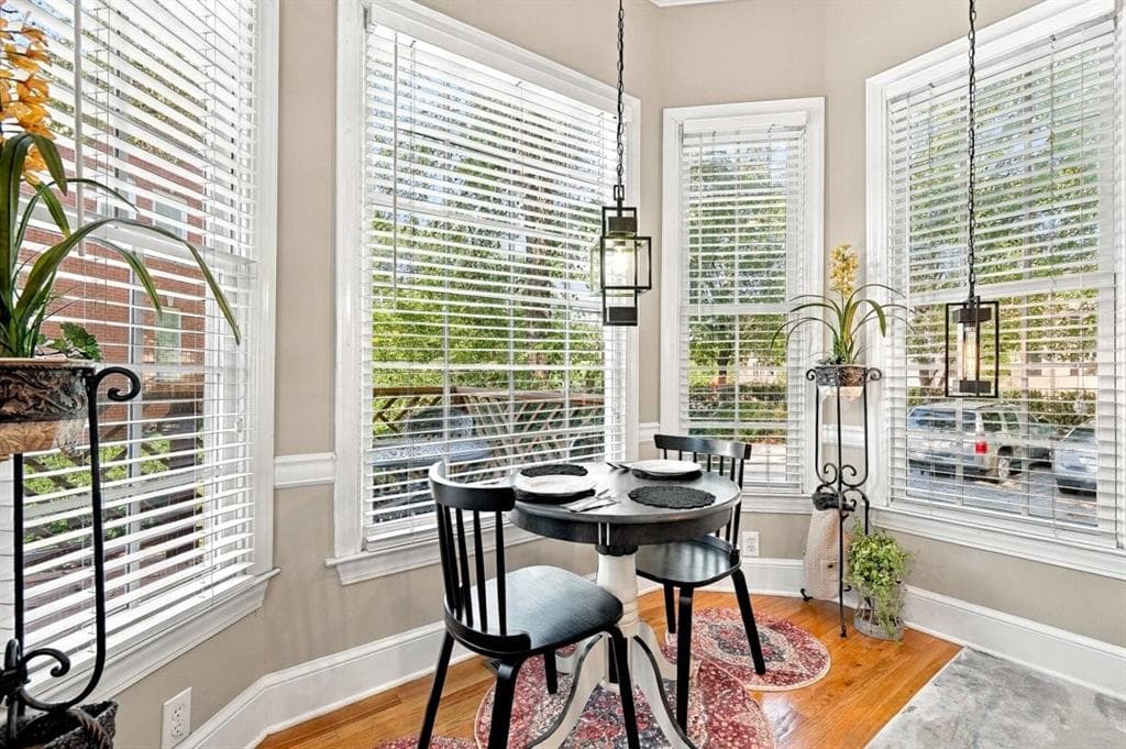 3 bedroom, 4 bathroom, 3,140 sq ft townhouse for sale at 4710 Ivy Ridge Drive, Atlanta, GA 30339 — photo 6