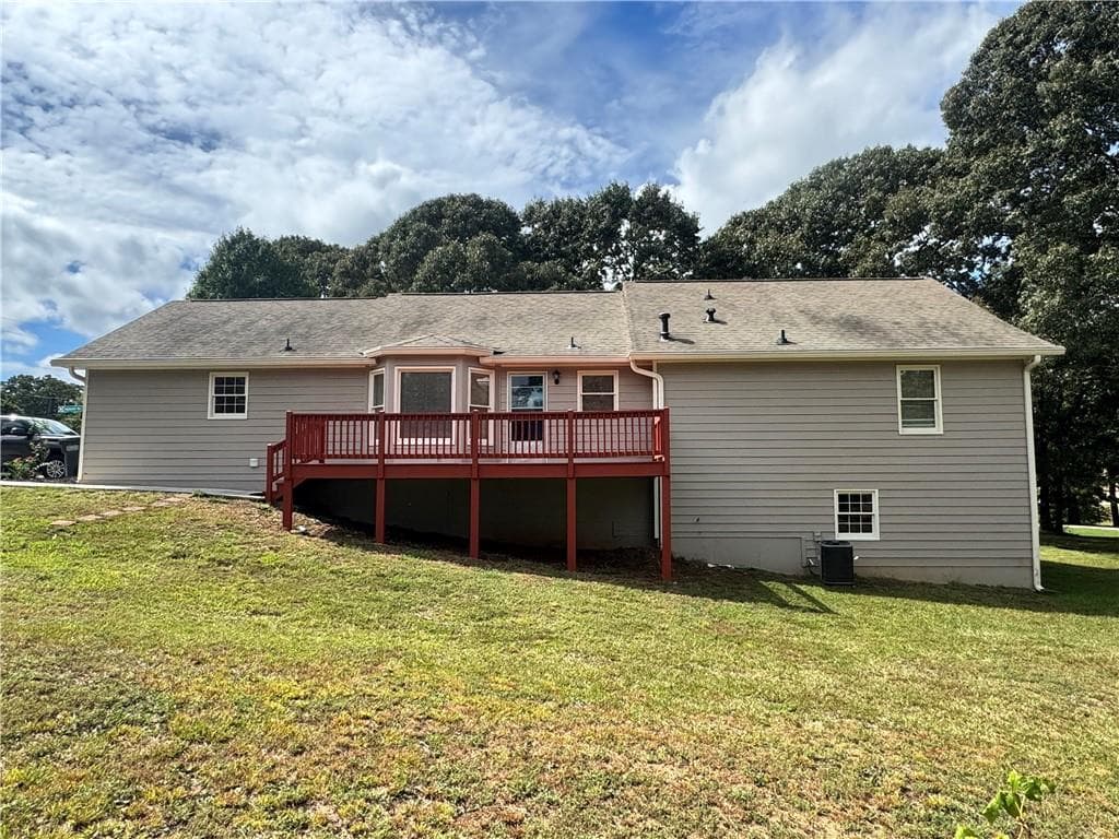 3 bedroom, 2 bathroom, 1,389 sq ft single family residence for sale at 1456 Oak Road, Snellville, GA 30078 — photo 4
