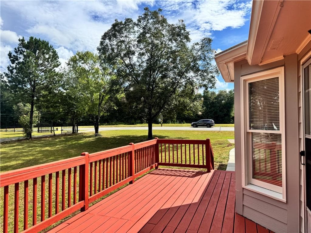 3 bedroom, 2 bathroom, 1,389 sq ft single family residence for sale at 1456 Oak Road, Snellville, GA 30078 — photo 6
