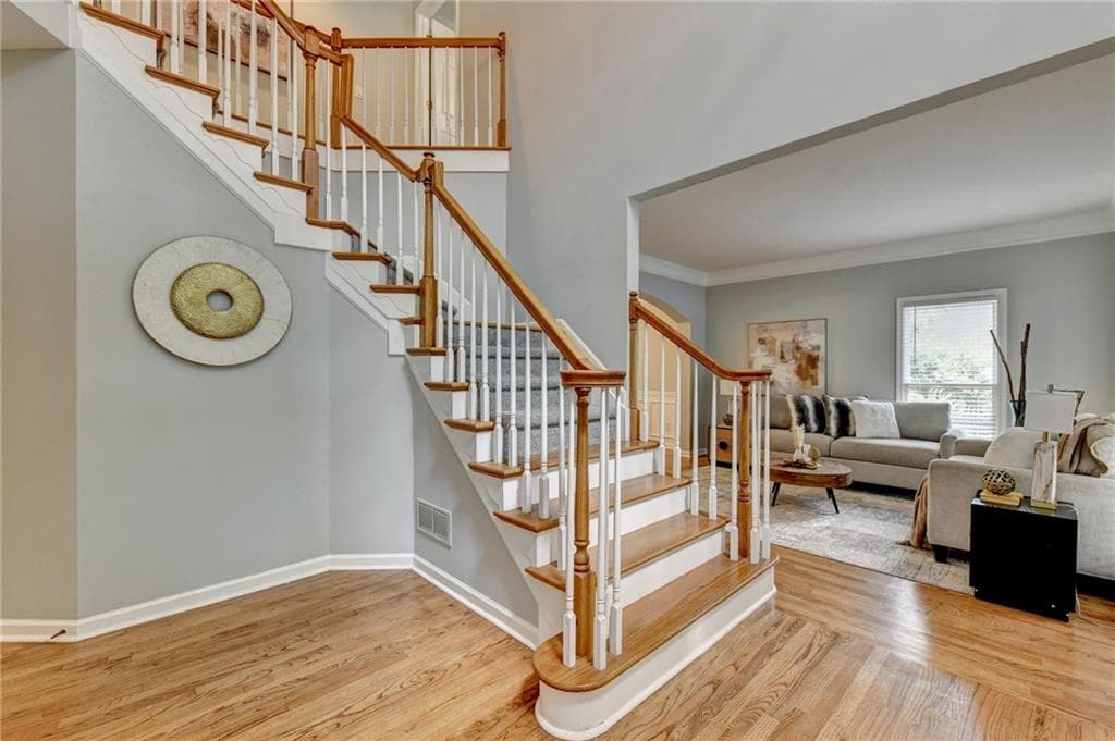 6 bedroom, 4 bathroom, 4,790 sq ft single family residence for sale at 3545 Sentry View Trace, Suwanee, GA 30024 — photo 7