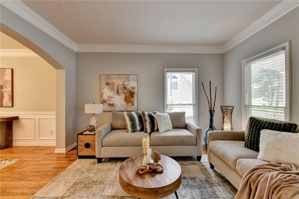 6 bedroom, 4 bathroom, 4,790 sq ft single family residence for sale at 3545 Sentry View Trace, Suwanee, GA 30024 — photo 10