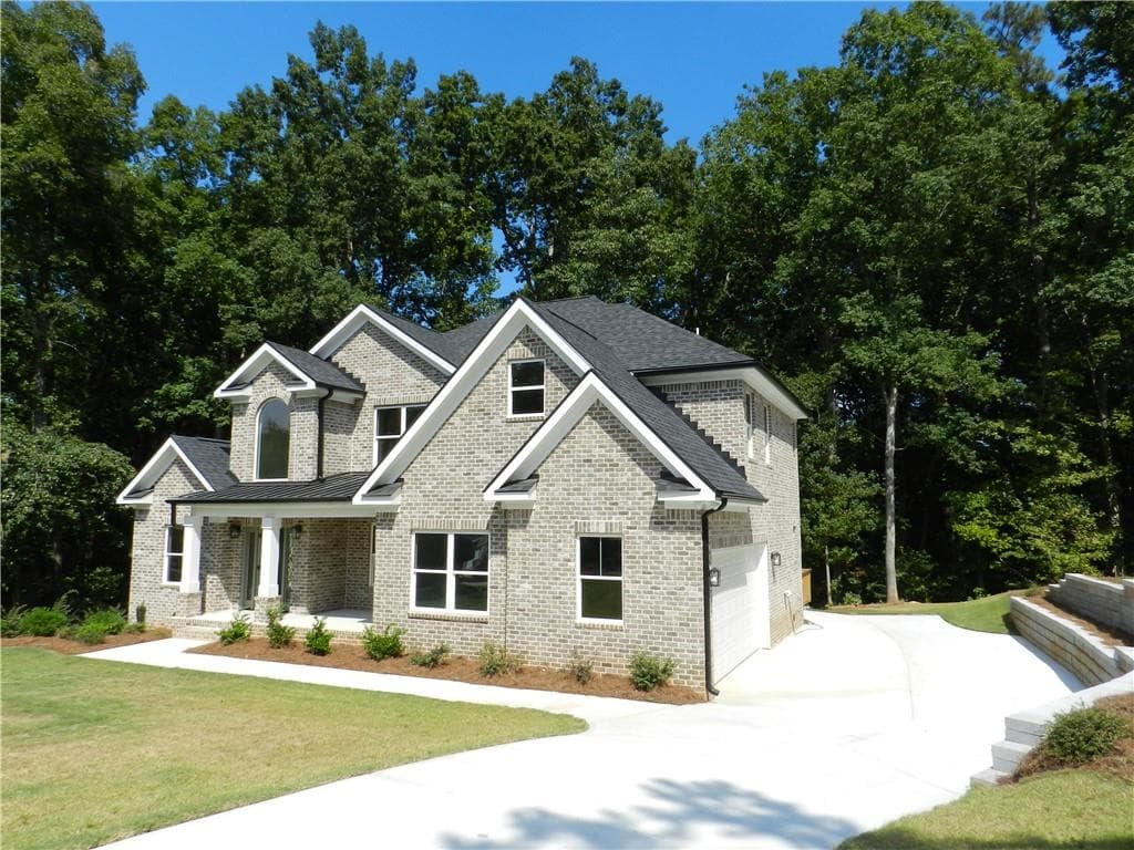 5 bedroom, 5 bathroom, 3,265 sq ft single family residence for sale at 4120 Alayna Lee Circle, Mcdonough, GA 30252 — photo 3