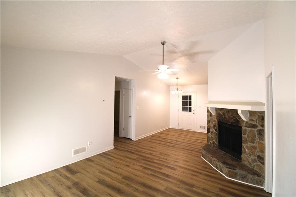 3 bedroom, 2 bathroom, 1,291 sq ft single family residence for rent at 1485 Scenic Highway, Snellville, GA 30078 for $1,600 a month — photo 3