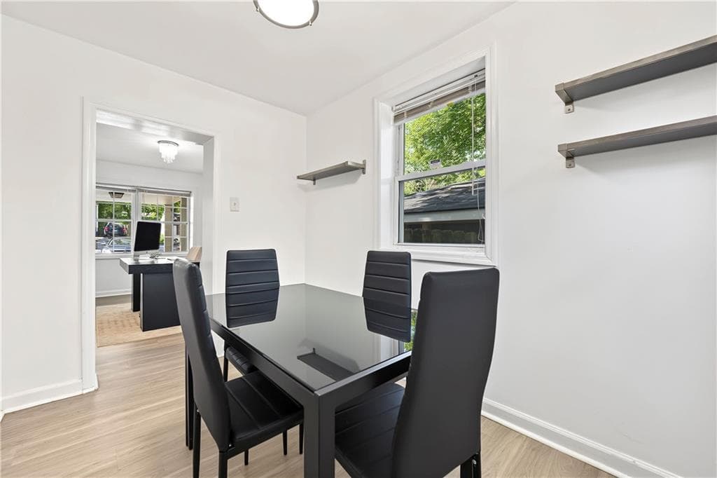 3 bedroom, 2 bathroom, 1,402 sq ft single family residence for rent at 1416 Graymont Drive, Atlanta, GA 30310 for $2,100 a month — photo 5