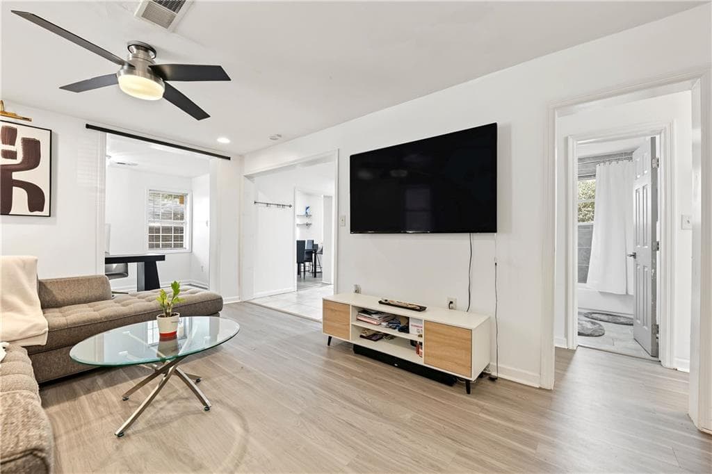 3 bedroom, 2 bathroom, 1,402 sq ft single family residence for rent at 1416 Graymont Drive, Atlanta, GA 30310 for $2,100 a month — photo 10