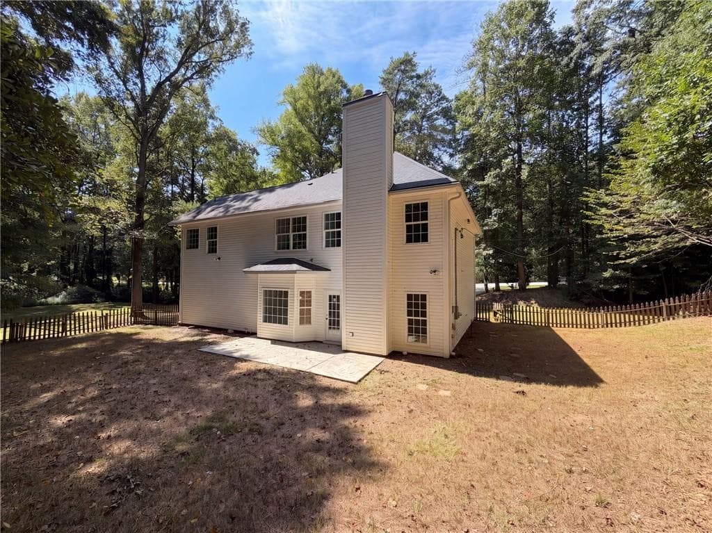 4 bedroom, 3 bathroom, 2,088 sq ft single family residence for sale at 275 Forrest Avenue, Fayetteville, GA 30214 — photo 5