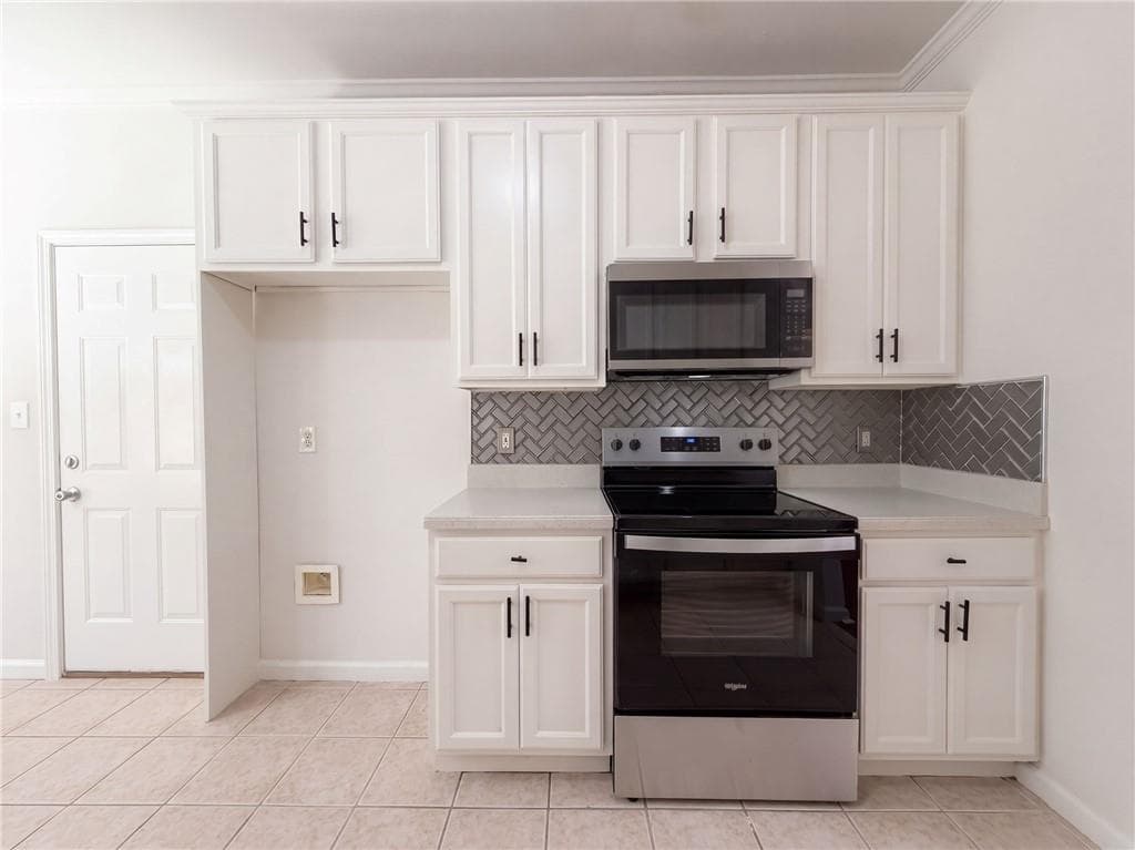 4 bedroom, 3 bathroom, 2,088 sq ft single family residence for sale at 275 Forrest Avenue, Fayetteville, GA 30214 — photo 8