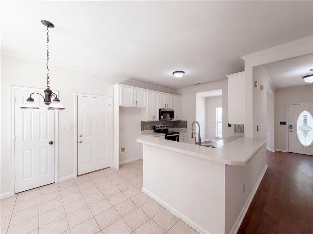 4 bedroom, 3 bathroom, 2,088 sq ft single family residence for sale at 275 Forrest Avenue, Fayetteville, GA 30214 — photo 10