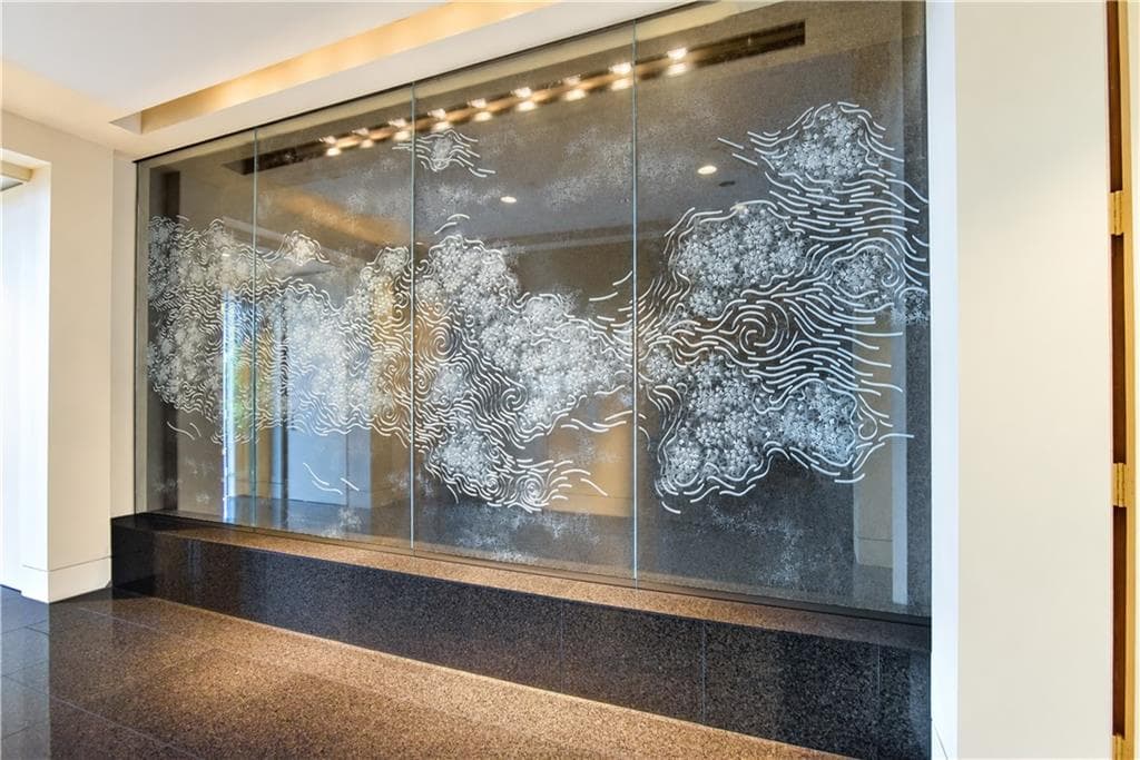 3 bedroom, 5 bathroom, 6,850 sq ft condominium for sale at 2724 Peachtree Road Upper Penthouse, Atlanta, GA 30305 — photo 2