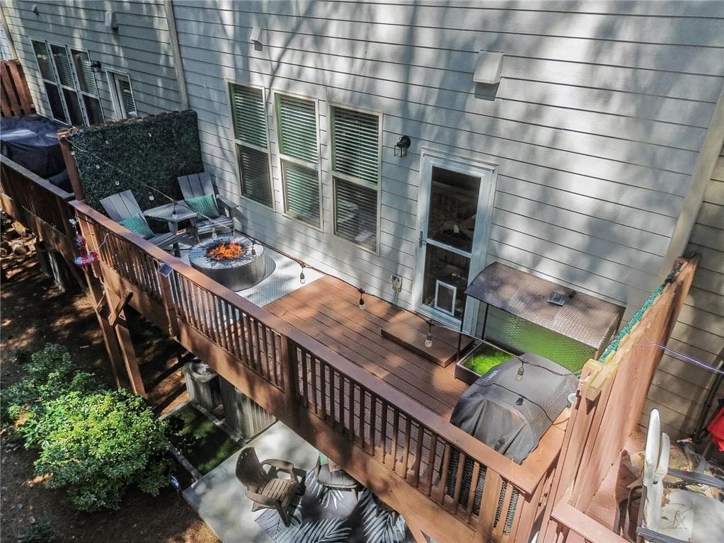 3 bedroom, 4 bathroom, 2,433 sq ft townhouse for sale at 4230 Perimeter Park, Atlanta, GA 30341 — photo 9