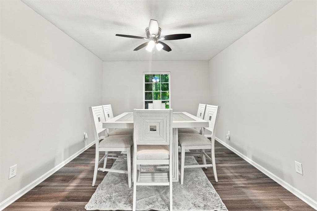 4 bedroom, 3 bathroom, 2,904 sq ft single family residence for sale at 5671 Tracy Drive, Mableton, GA 30126 — photo 6