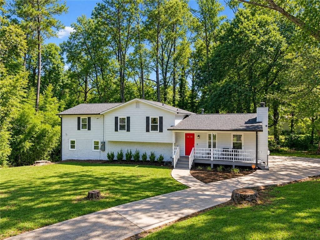 4 bedroom, 3 bathroom, 2,904 sq ft single family residence for sale at 5671 Tracy Drive, Mableton, GA 30126 — photo 1 of 14