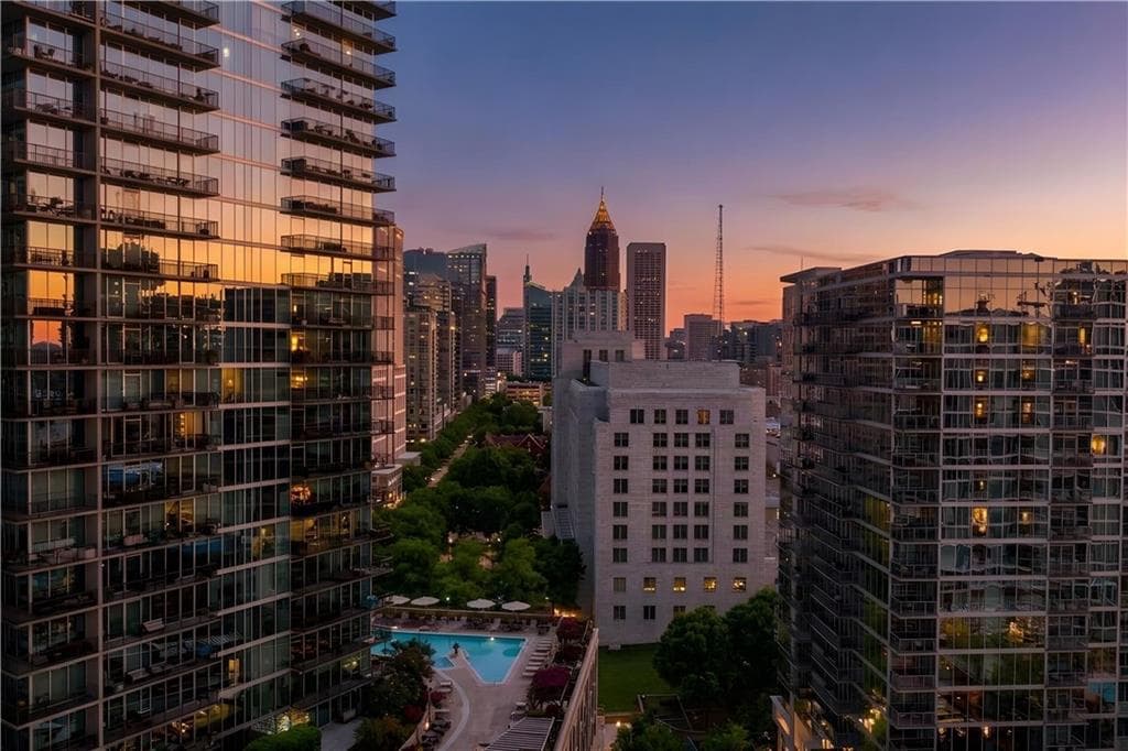 1 bedroom, 1 bathroom, 866 sq ft condominium for sale at 1080 Peachtree Street 3201, Atlanta, GA 30309 — photo 6