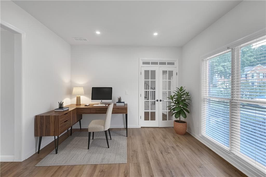 4 bedroom, 3 bathroom, 2,232 sq ft single family residence for sale at 1934 Mclennon Court, Lawrenceville, GA 30043 — photo 7