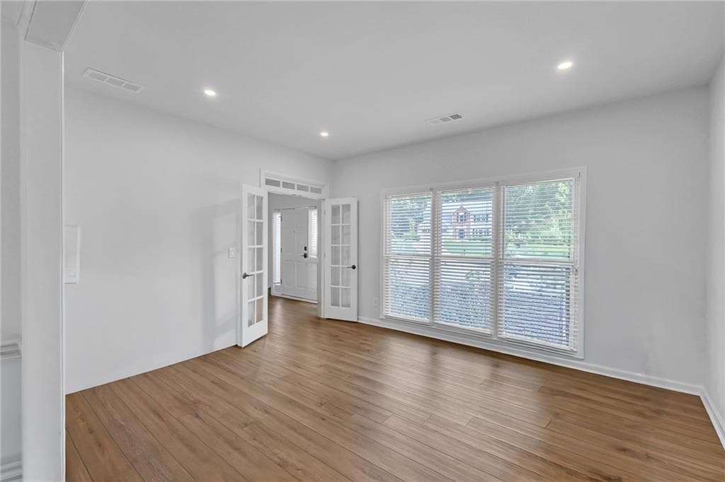 4 bedroom, 3 bathroom, 2,232 sq ft single family residence for sale at 1934 Mclennon Court, Lawrenceville, GA 30043 — photo 8