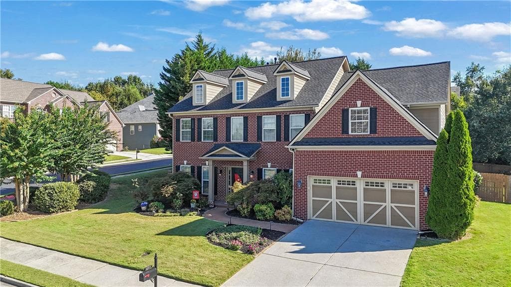 6 bedroom, 3 bathroom, 3,193 sq ft single family residence for sale at 4207 Reynolds Place, Buford, GA 30518 — photo 2
