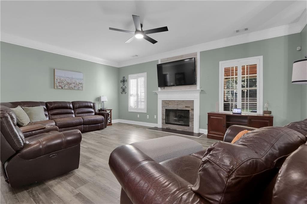 6 bedroom, 3 bathroom, 3,193 sq ft single family residence for sale at 4207 Reynolds Place, Buford, GA 30518 — photo 8