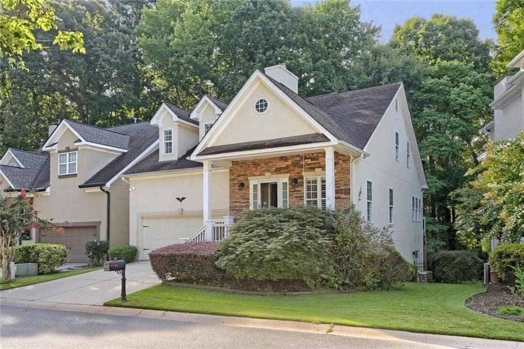 4 bedroom, 3 bathroom, 2,798 sq ft single family residence for sale at 128 Monterey Drive, Peachtree City, GA 30269 — photo 2