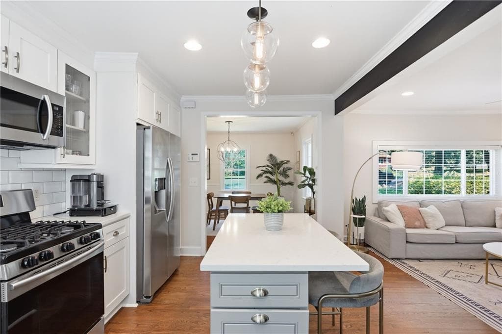 3 bedroom, 3 bathroom, 1,941 sq ft single family residence for rent at 2305 Sanford Road, Decatur, GA 30033 for $3,900 a month — photo 3