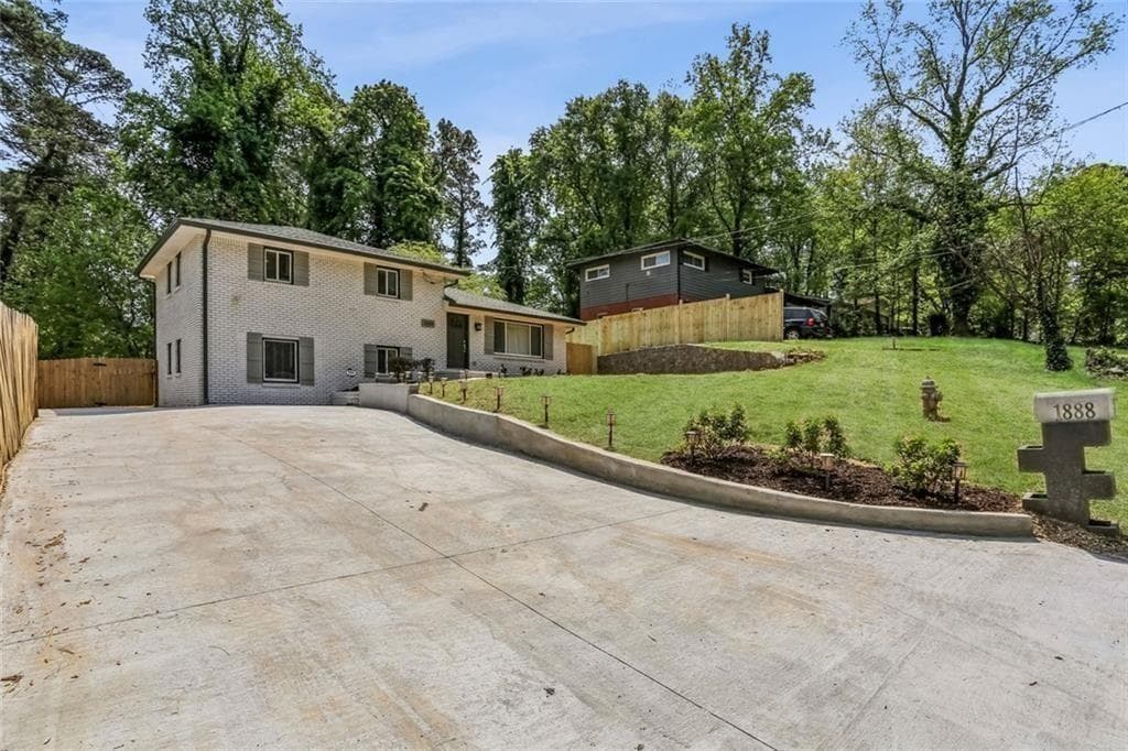 4 bedroom, 2 bathroom, 1,800 sq ft single family residence for rent at 1888 La Mesa, Decatur, GA 30032 for $2,150 a month — photo 6