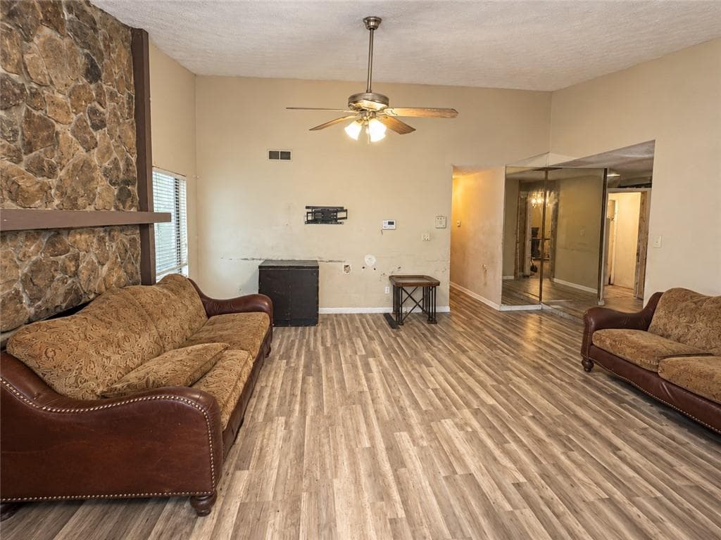 4 bedroom, 2 bathroom, 2,438 sq ft single family residence for sale at 6260 Mozart Drive, Riverdale, GA 30296 — photo 5