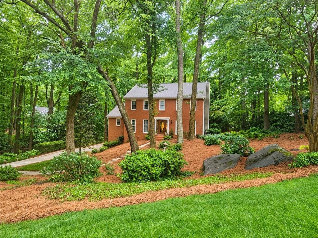 4 bedroom, 3 bathroom, 2,946 sq ft single family residence for sale at 1420 Lafayette Lane, Marietta, GA 30068 — photo 1 of 39