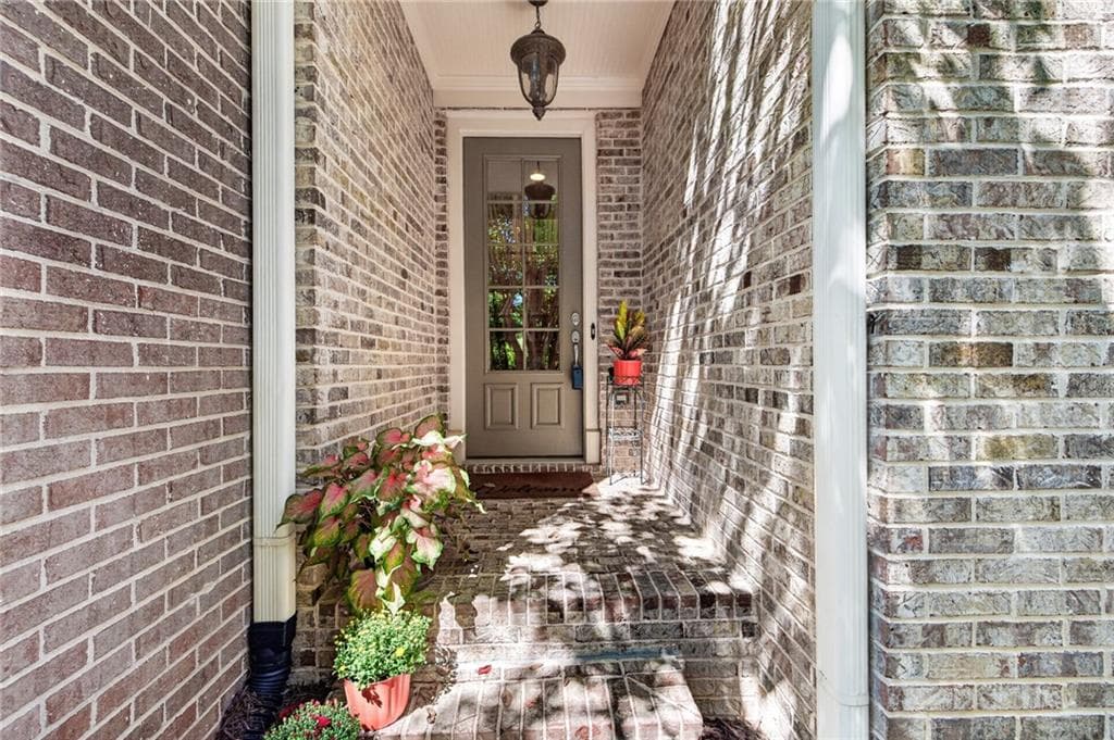 3 bedroom, 4 bathroom, 3,150 sq ft townhouse for sale at 2640 Long Pointe, Johns Creek, GA 30076 — photo 3