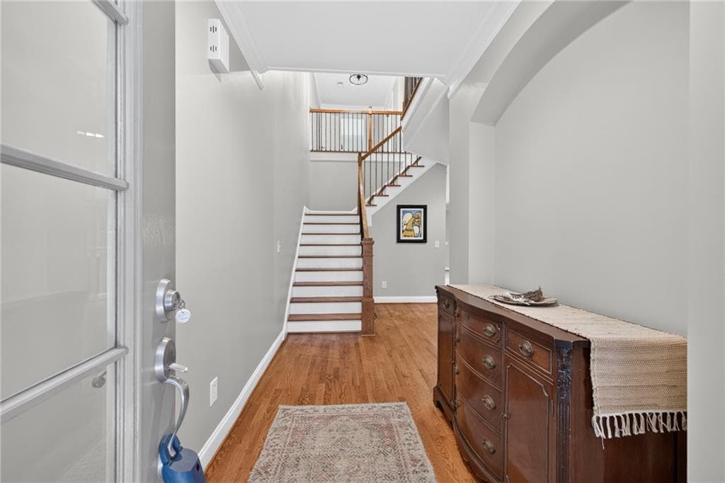 3 bedroom, 4 bathroom, 3,150 sq ft townhouse for sale at 2640 Long Pointe, Johns Creek, GA 30076 — photo 4