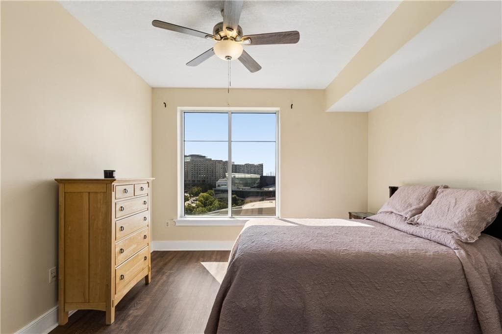 1 bedroom, 1 bathroom, 864 sq ft condominium for rent at 285 Centennial Olympic Park Drive 803, Atlanta, GA 30313 for $2,150 a month — photo 6