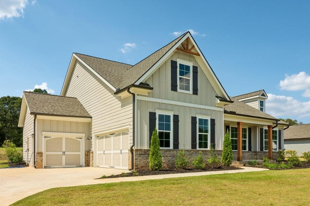 4 bedroom, 3 bathroom, 2,549 sq ft single family residence for sale at 1297 PJ East Road, Covington, GA 30014 — photo 3