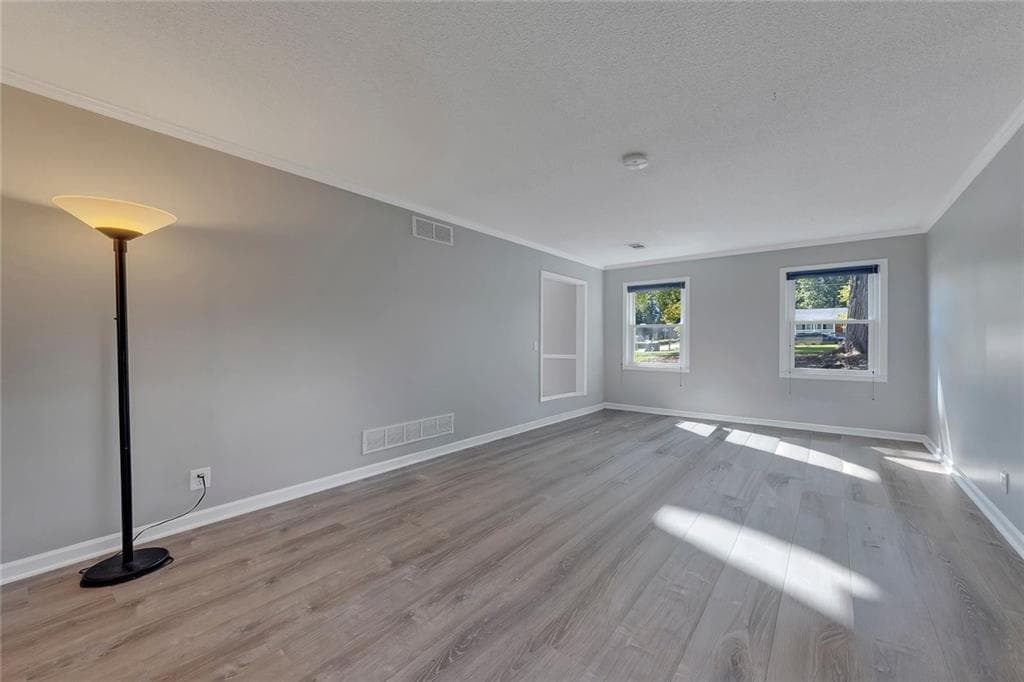 4 bedroom, 3 bathroom, 2,390 sq ft single family residence for rent at 4398 Shiloh Trail, Powder Springs, GA 30127 for $2,800 a month — photo 6
