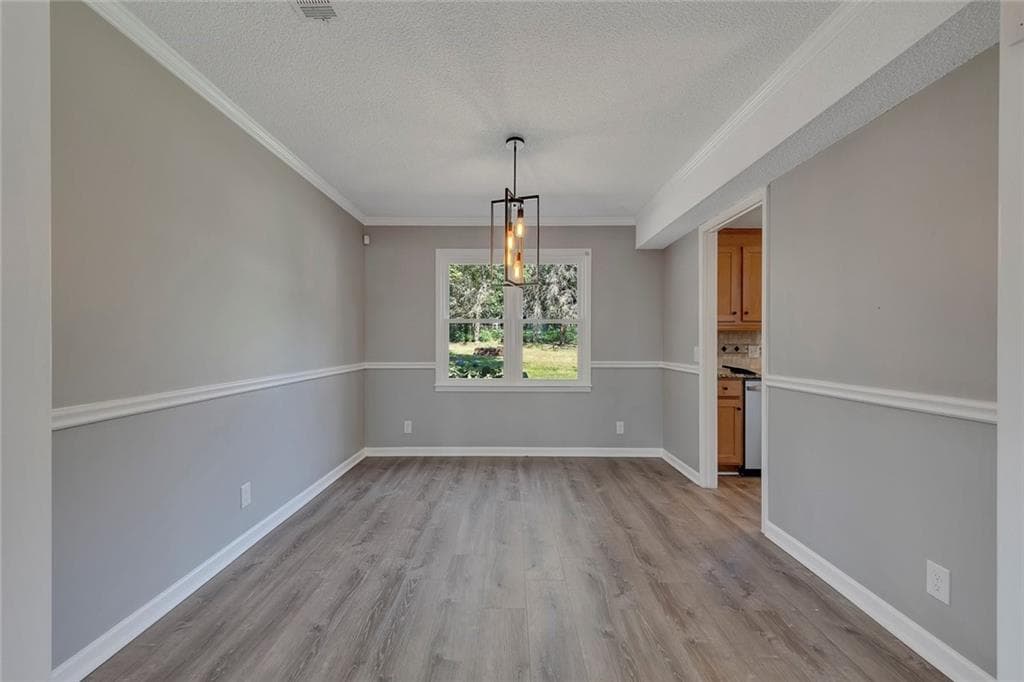4 bedroom, 3 bathroom, 2,390 sq ft single family residence for rent at 4398 Shiloh Trail, Powder Springs, GA 30127 for $2,800 a month — photo 7