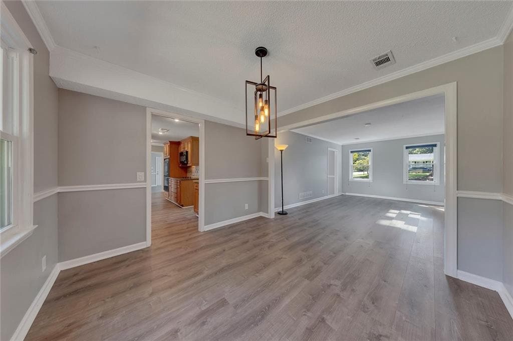 4 bedroom, 3 bathroom, 2,390 sq ft single family residence for rent at 4398 Shiloh Trail, Powder Springs, GA 30127 for $2,800 a month — photo 8