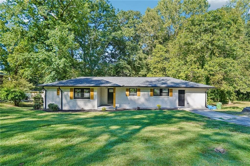 3 bedroom, 3 bathroom, 1,638 sq ft single family residence for sale at 481 Peyton Road, Atlanta, GA 30311