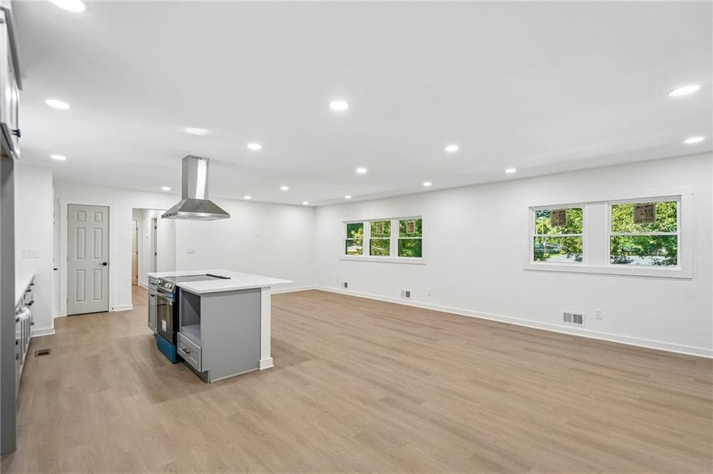 3 bedroom, 3 bathroom, 1,638 sq ft single family residence for sale at 481 Peyton Road, Atlanta, GA 30311 — photo 9