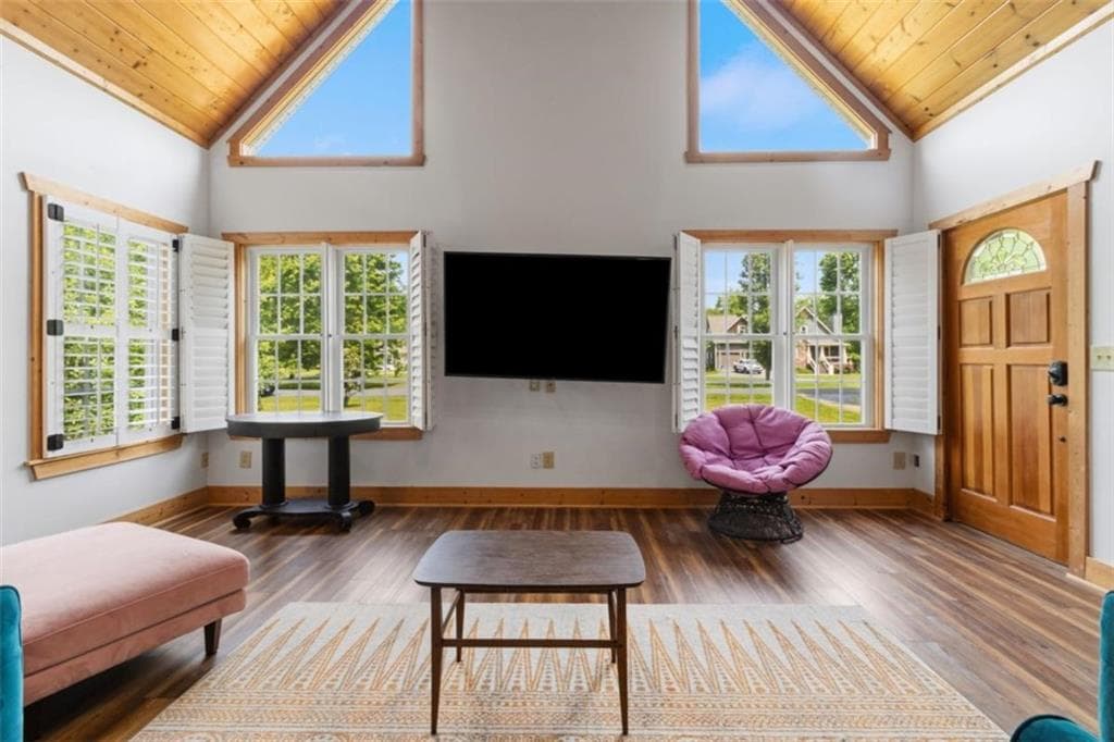 3 bedroom, 2 bathroom, 1,750 sq ft single family residence for sale at 315 Cartecay River Run, Ellijay, GA 30536 — photo 9