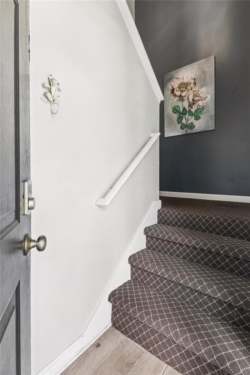 2 bedroom, 2 bathroom, 1,302 sq ft condominium for sale at 804 Peachtree Forest Avenue, Peachtree Corners, GA 30092 — photo 3