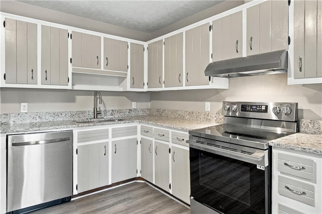 3 bedroom, 1 bathroom, 1,035 sq ft single family residence for rent at 215 Henry Street, Braselton, GA 30517 for $1,700 a month — photo 10