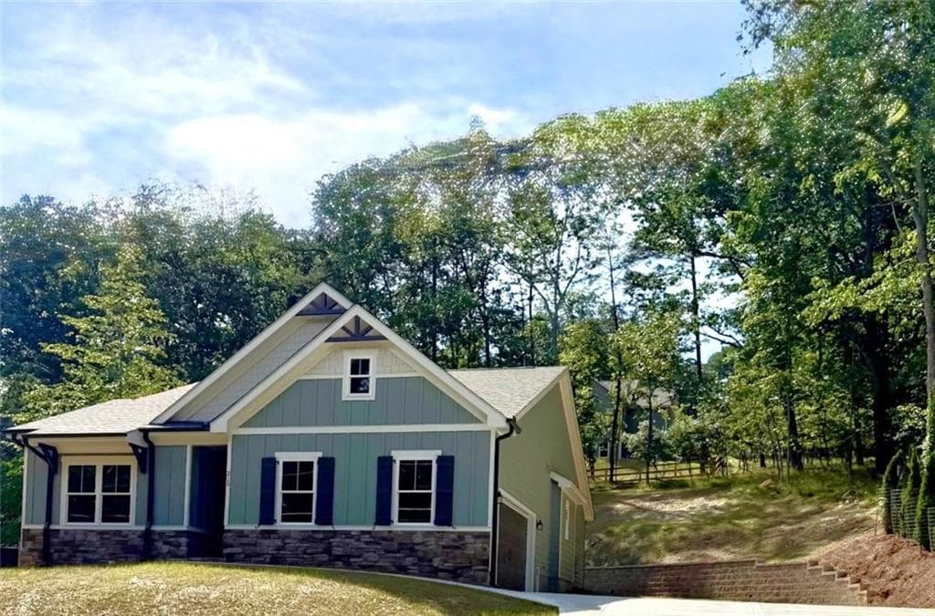3 bedroom, 2 bathroom, 1,551 sq ft single family residence for sale at 218 Chickasaw Drive, Waleska, GA 30183