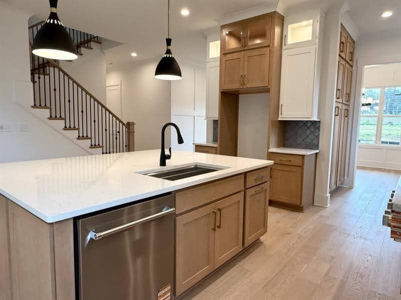 4 bedroom, 5 bathroom, 3,034 sq ft single family residence for sale at 800 Lapis Trail, Kennesaw, GA 30152 — photo 9