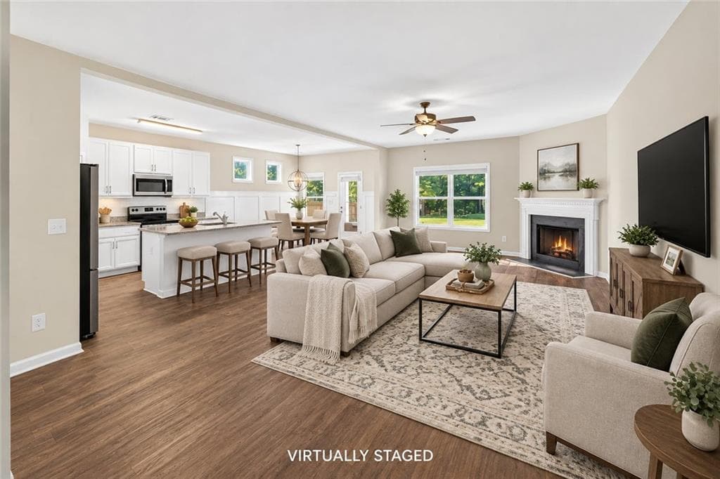 4 bedroom, 3 bathroom, 2,731 sq ft single family residence for sale at 358 Mulberry Road, Winder, GA 30680 — photo 2